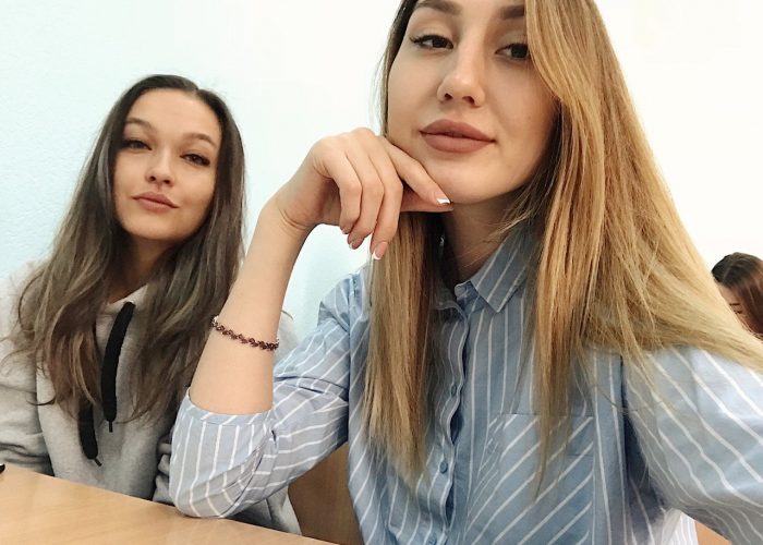 Регина и Сабина 2